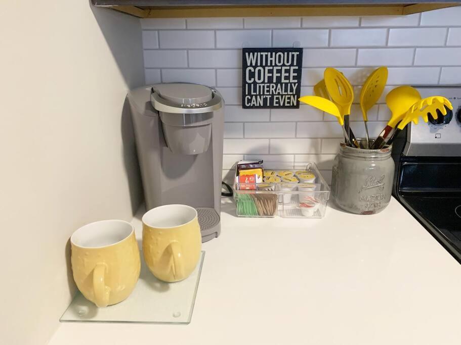 Beautiful 2Br Apt/Ewr Airport/King /Free Parking 纽瓦克 外观 照片