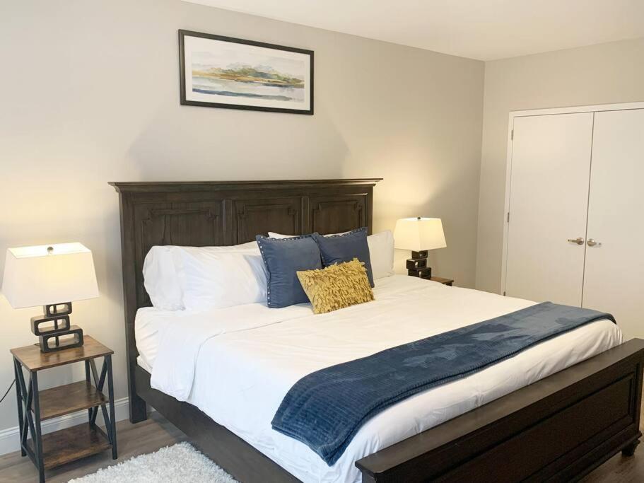 Beautiful 2Br Apt/Ewr Airport/King /Free Parking 纽瓦克 外观 照片